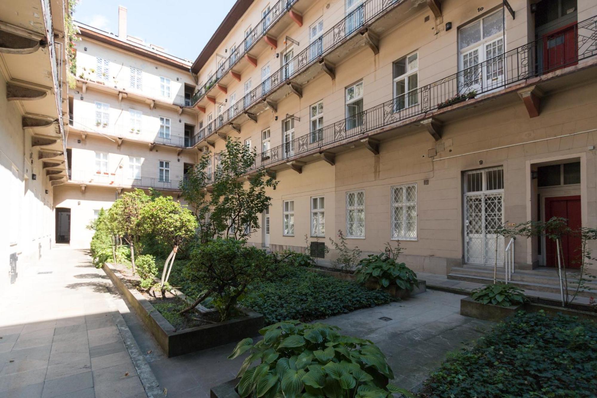Little Americas Westend Residence Apartments Budapest Exterior foto